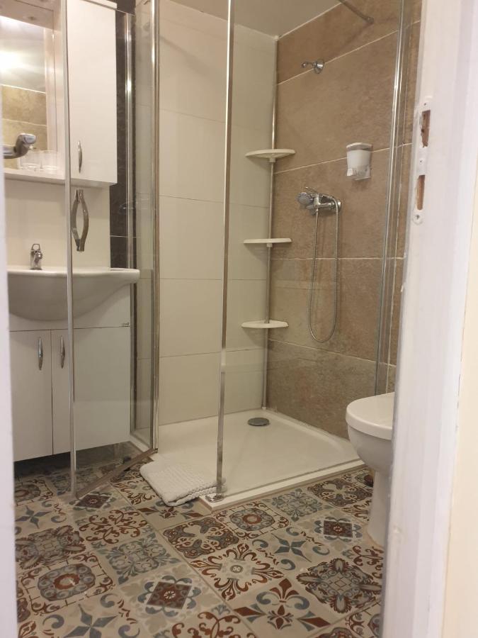 Melisa Apartment Budapest Luaran gambar